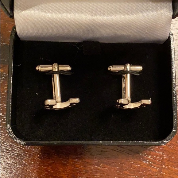 HERRADURA horseshoe cuff links - Picture 3 of 4
